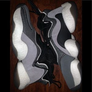 Adidas size 7.5 (men's)